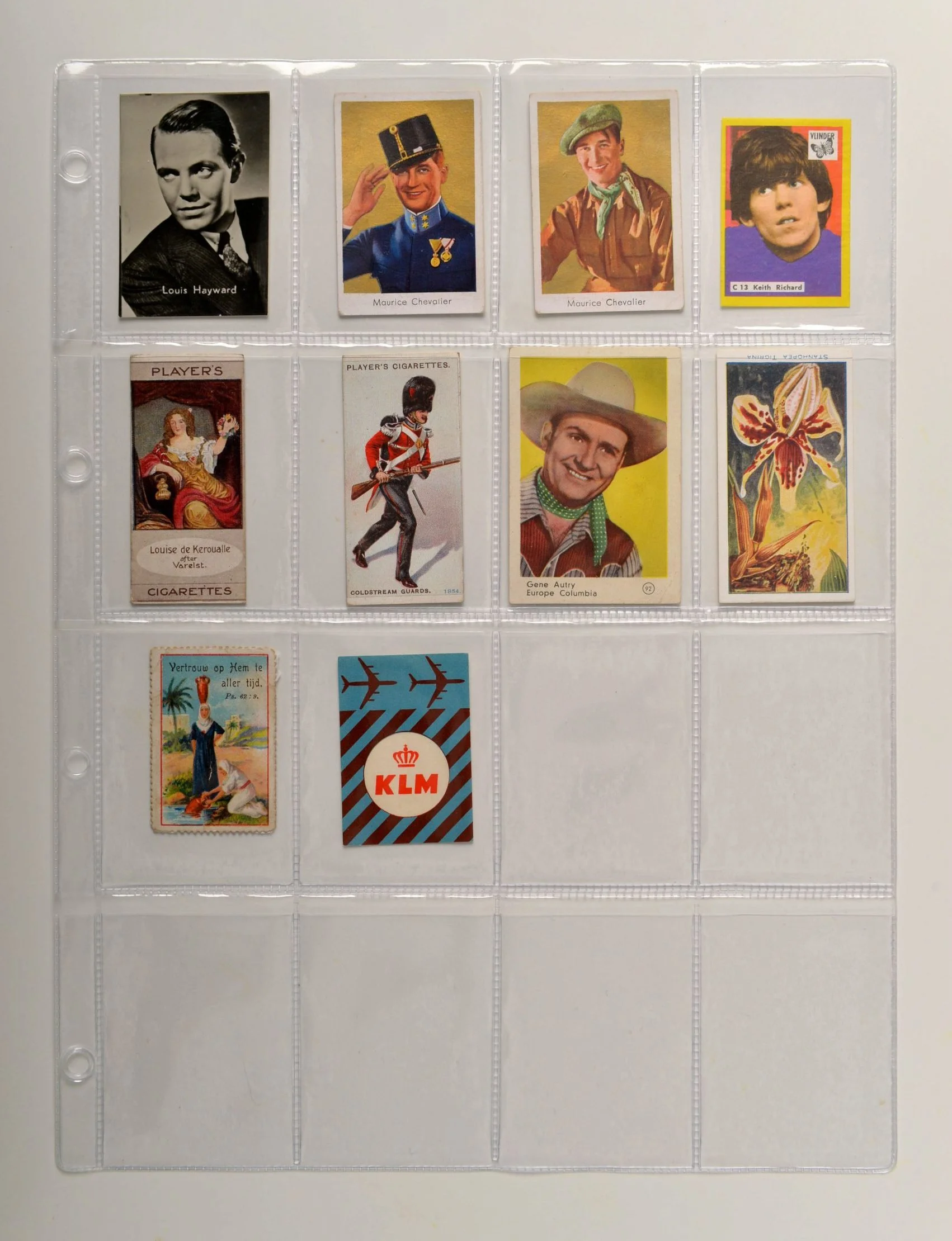 Din A4 set van 10 stuks transparante bladen 16 vakken ( vakmaat 66 x 50 mm) voor o.a. reclameplaatjes